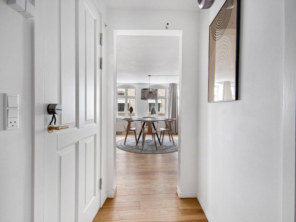 Sanders Regent - Endearing One-Bedroom Apartment Near Central Square โคเปนเฮเกน ภายนอก รูปภาพ